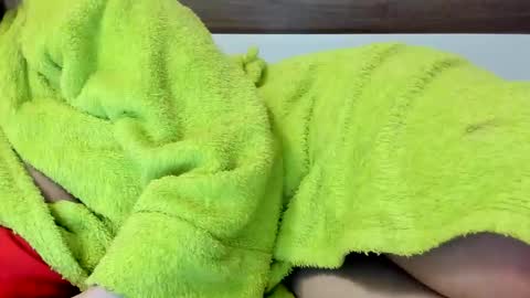 00ingrid00 online show from 22, 10, 2025