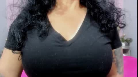 Snapshot of 00valeriasexxx chatting on 2, 2, 2025 Valeria online show from 2, 2, 2025