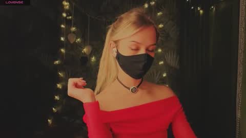 0ophelia online show from 10, 2, 2026