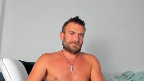 Snapshot of 10in_deluxe chatting on 23, 7, 2026 10in_deluxe online show from 23, 7, 2026