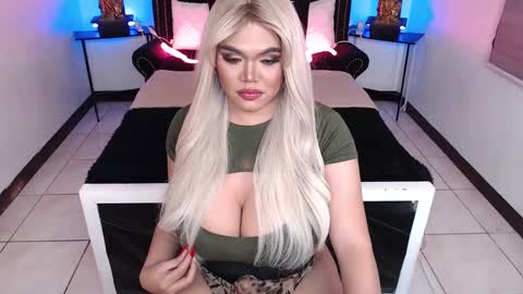 Sasha Banks online show from 10, 12, 2024