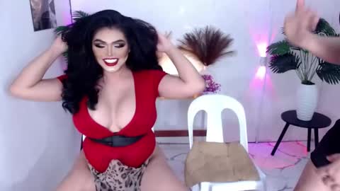 Snapshot of 10incheskinkynastytrans chatting on 25, 2, 2026 Sasha Banks online show from 25, 2, 2026