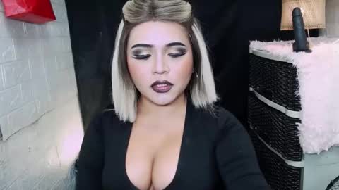 sexy kia online show from 5, 4, 2026