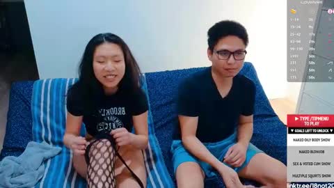Snapshot of 18not20 chatting on 24, 2, 2025 Tong Ralph online show from 24, 2, 2025