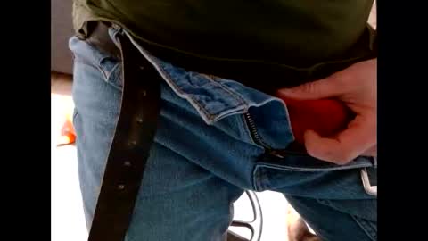 Snapshot of 1986matt1986 chatting on 28, 2, 2025 cumfan online show from 28, 2, 2025