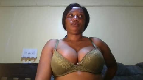 1_sexylove online show from 12, 4, 2026