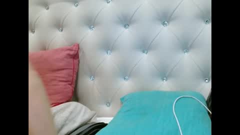 1baby_sweet online show from 2, 2, 2026