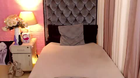 Snapshot of 1bestlover chatting on 7, 3, 2025 Ekang online show from 7, 3, 2025
