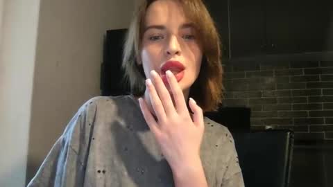 Snapshot of 1dove chatting on 6, 2, 2025 DOVE online show from 6, 2, 2025
