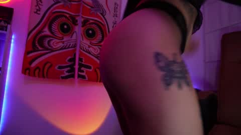 1hannamontana online show from 25, 2, 2026