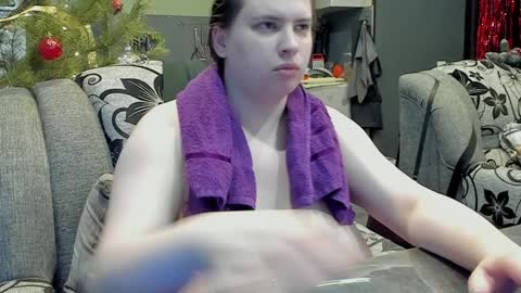 1LINDSEY1 online show from 10, 1, 2025