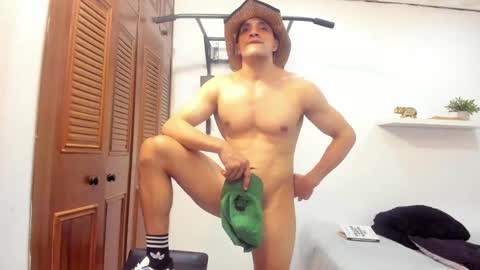 Snapshot of 1logan_ chatting on 14, 1, 2025 Logan online show from 14, 1, 2025