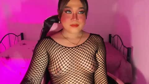 1lovelymess online show from 25, 10, 2025