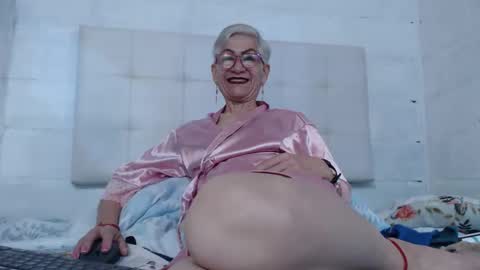 Miss Monserrate online show from 3, 1, 2025