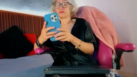 Miss Monserrate online show from 3, 2, 2026