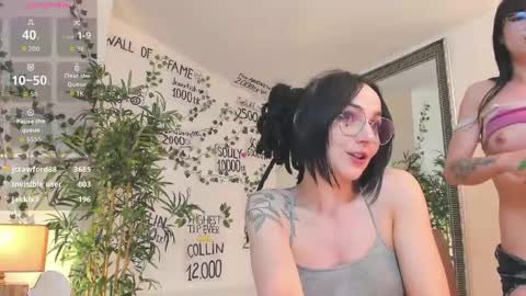 Snapshot of 1munique chatting on 18, 5, 2026 Moona online show from 18, 5, 2026
