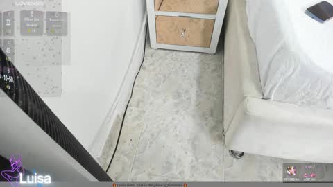 Snapshot of 1naughty_milf chatting on 24, 12, 2024 Luisa online show from 24, 12, 2024