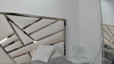 Snapshot of 1naughty_milf chatting on 2, 2, 2025 Luisa online show from 2, 2, 2025