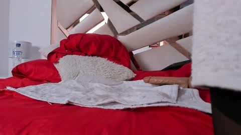 Snapshot of 1naughty_milf chatting on 9, 2, 2025 Luisa online show from 9, 2, 2025