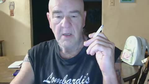 Snapshot of 1pizza_n_6beers chatting on 24, 2, 2025 Pizza online show from 24, 2, 2025