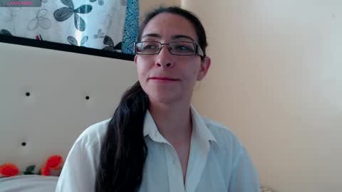 paola online show from 15, 4, 2026