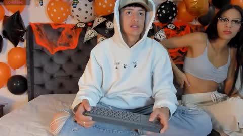 1Threestar online show from 14, 10, 2025