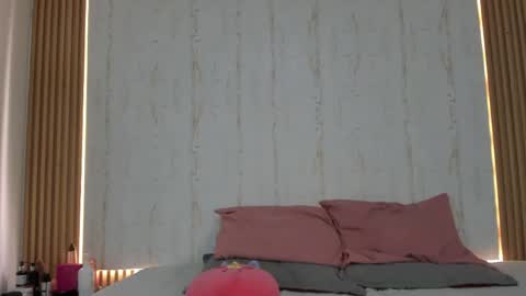 Snapshot of 1threestar chatting on 3, 6, 2026 1Threestar online show from 3, 6, 2026