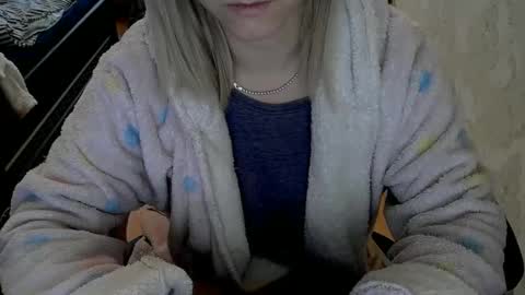 Snapshot of 1your_hot_girls chatting on 4, 12, 2024 1your_hot_girls online show from 4, 12, 2024