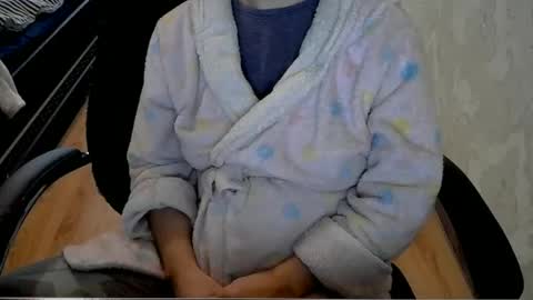 Snapshot of 1your_hot_girls chatting on 8, 12, 2024 1your_hot_girls online show from 8, 12, 2024