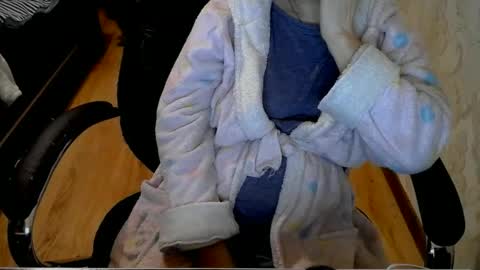 Snapshot of 1your_hot_girls chatting on 8, 12, 2024 1your_hot_girls online show from 8, 12, 2024