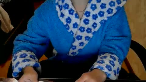 Snapshot of 1your_hot_girls chatting on 5, 1, 2025 1your_hot_girls online show from 5, 1, 2025