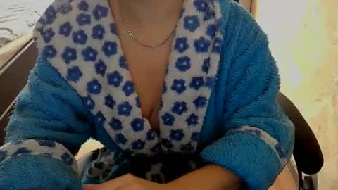 Snapshot of 1your_hot_girls chatting on 9, 2, 2025 1your_hot_girls online show from 9, 2, 2025