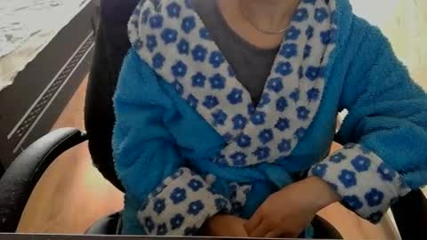 Snapshot of 1your_hot_girls chatting on 17, 2, 2025 1your_hot_girls online show from 17, 2, 2025