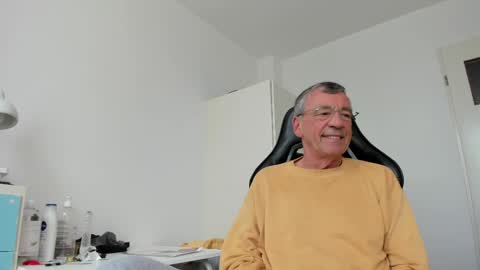 Henk online show from 5, 4, 2026