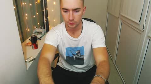 Alex online show from 2, 2, 2025