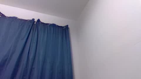 Snapshot of 21yearsy0ung9icheshung chatting on 10, 12, 2024 AlecurClit online show from 10, 12, 2024