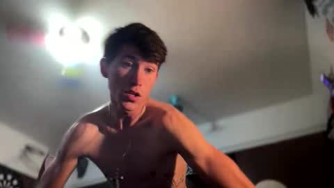 Snapshot of 21yearsy0ung9icheshung chatting on 28, 11, 2025 AlecurClit online show from 28, 11, 2025