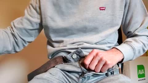 22_acacia_avenue online show from 15, 2, 2026