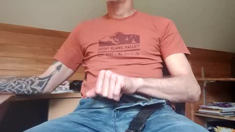 22_acacia_avenue online show from 10, 4, 2026