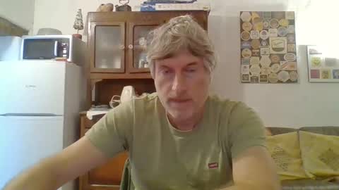 22esserre online show from 20, 10, 2025