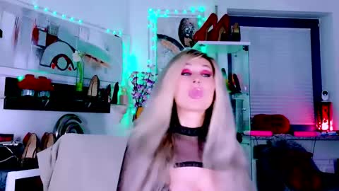 Snapshot of 2bigass4_u chatting on 22, 2, 2026 Alice online show from 22, 2, 2026