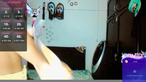 Snapshot of 2girls__dream chatting on 8, 1, 2025 samantha sharon online show from 8, 1, 2025