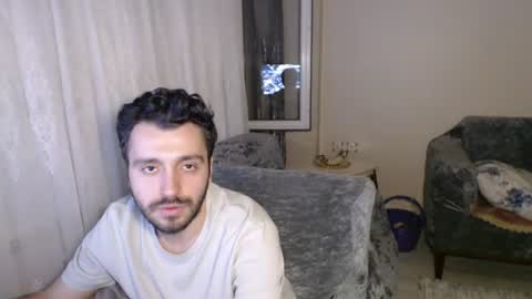 Snapshot of 2handsomeman chatting on 11, 6, 2026 Berk online show from 11, 6, 2026
