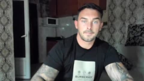 Snapshot of 2sexymuscles chatting on 8, 9, 2025 2sexymuscles online show from 8, 9, 2025