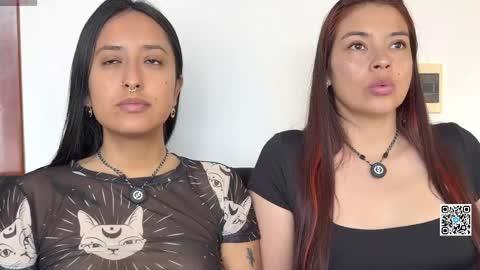 Snapshot of 2summerlove2 chatting on 1, 5, 2026 Dalilah and Tarah online show from 1, 5, 2026