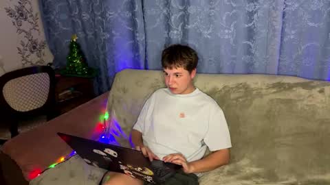 Snapshot of 365party chatting on 25, 10, 2025 Charlie online show from 25, 10, 2025