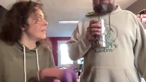 KC420Couple online show from 25, 4, 2026