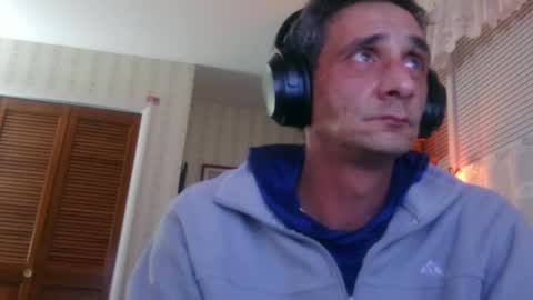 Snapshot of 420stonedranger chatting on 15, 12, 2024 420stonedranger online show from 15, 12, 2024