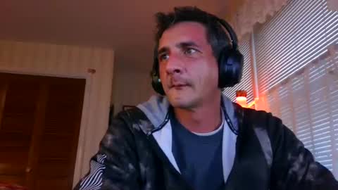 Snapshot of 420stonedranger chatting on 18, 12, 2024 420stonedranger online show from 18, 12, 2024