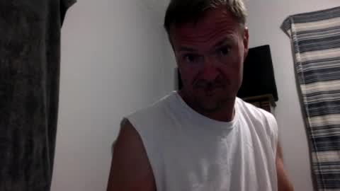 Snapshot of 4djmoore chatting on 19, 6, 2026 4djmoore online show from 19, 6, 2026